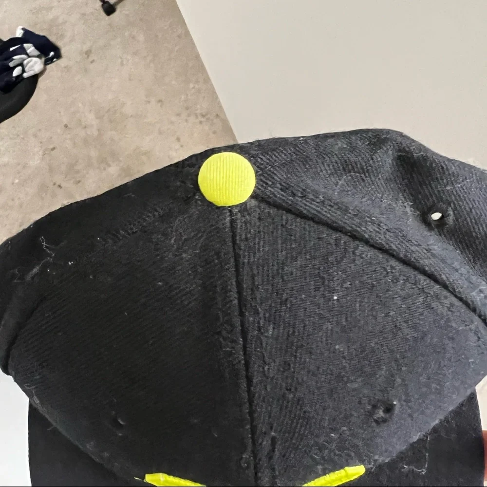 Nike Lebron James X Snap Back 10 Hat Cap Black Neon Lion